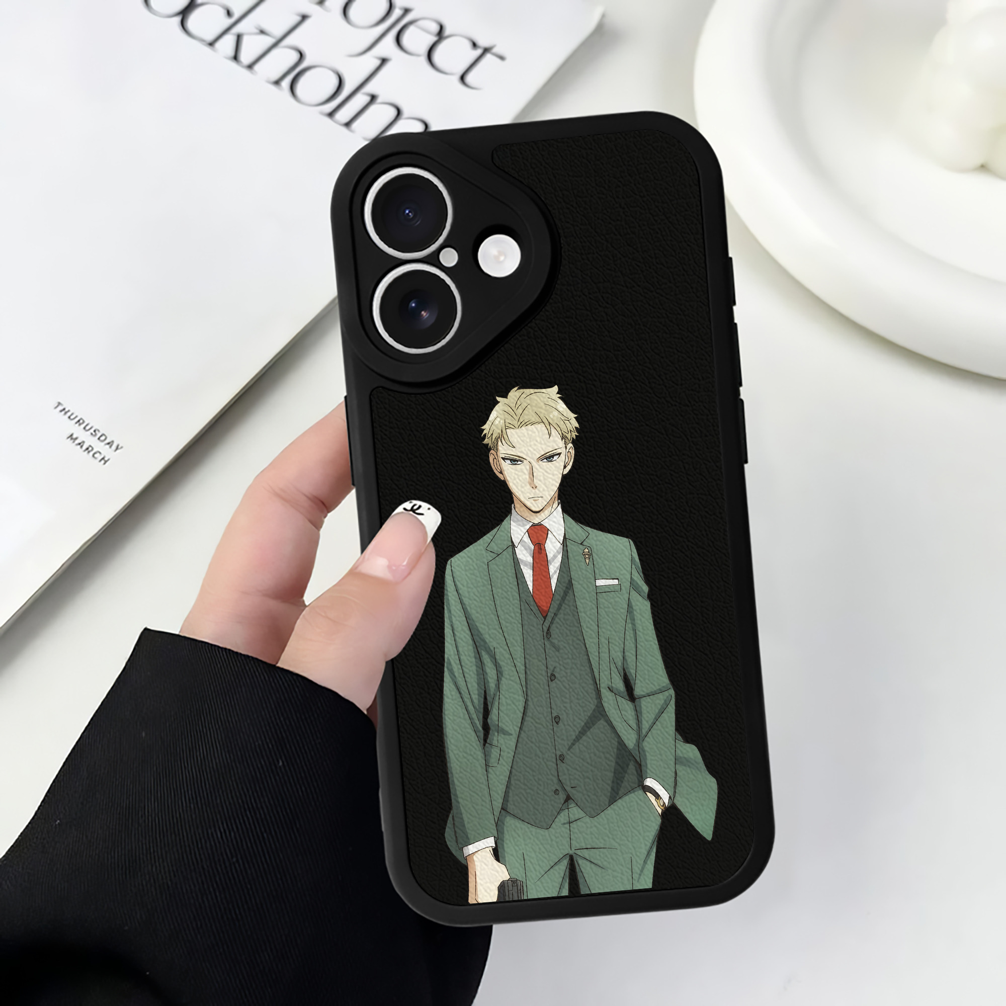（画像用） SPY×FAMILY间谍家家酒 【iPhone 16シリーズ対応】シリコンスマホケース（レザー調） 材質：シリコン